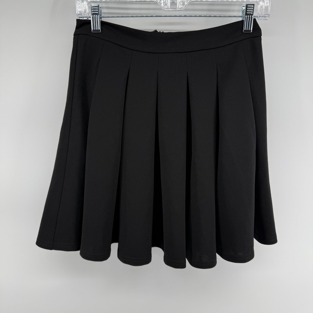 SHEIN‎ Black Pleated A-Line Mini Skirt Women's Size M